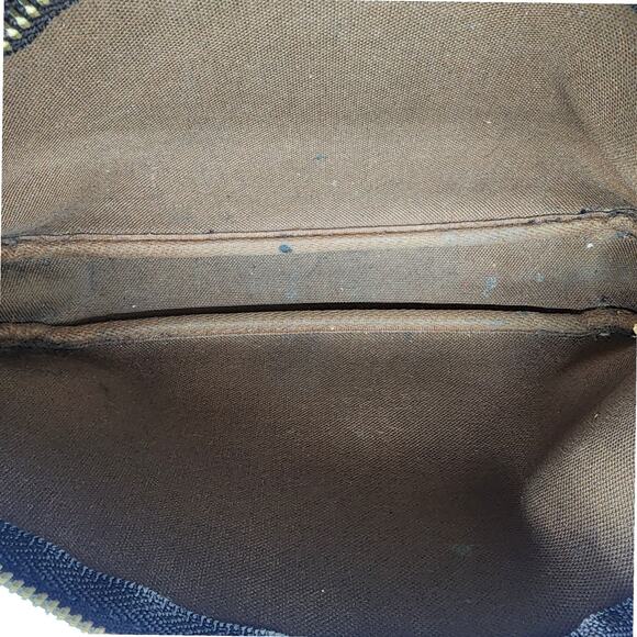 Louis Vuitton 2005 Takashi Murakami Monogram Cherry Pochette Accessoires Clutch - Picture 6 of 7